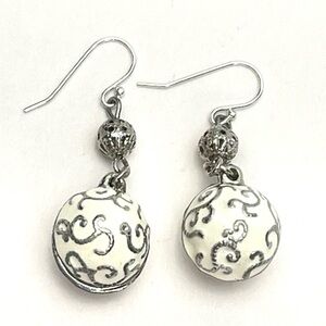 Vtg Drop Dangle Pierced Hook Earrings Scroll Design Spheres